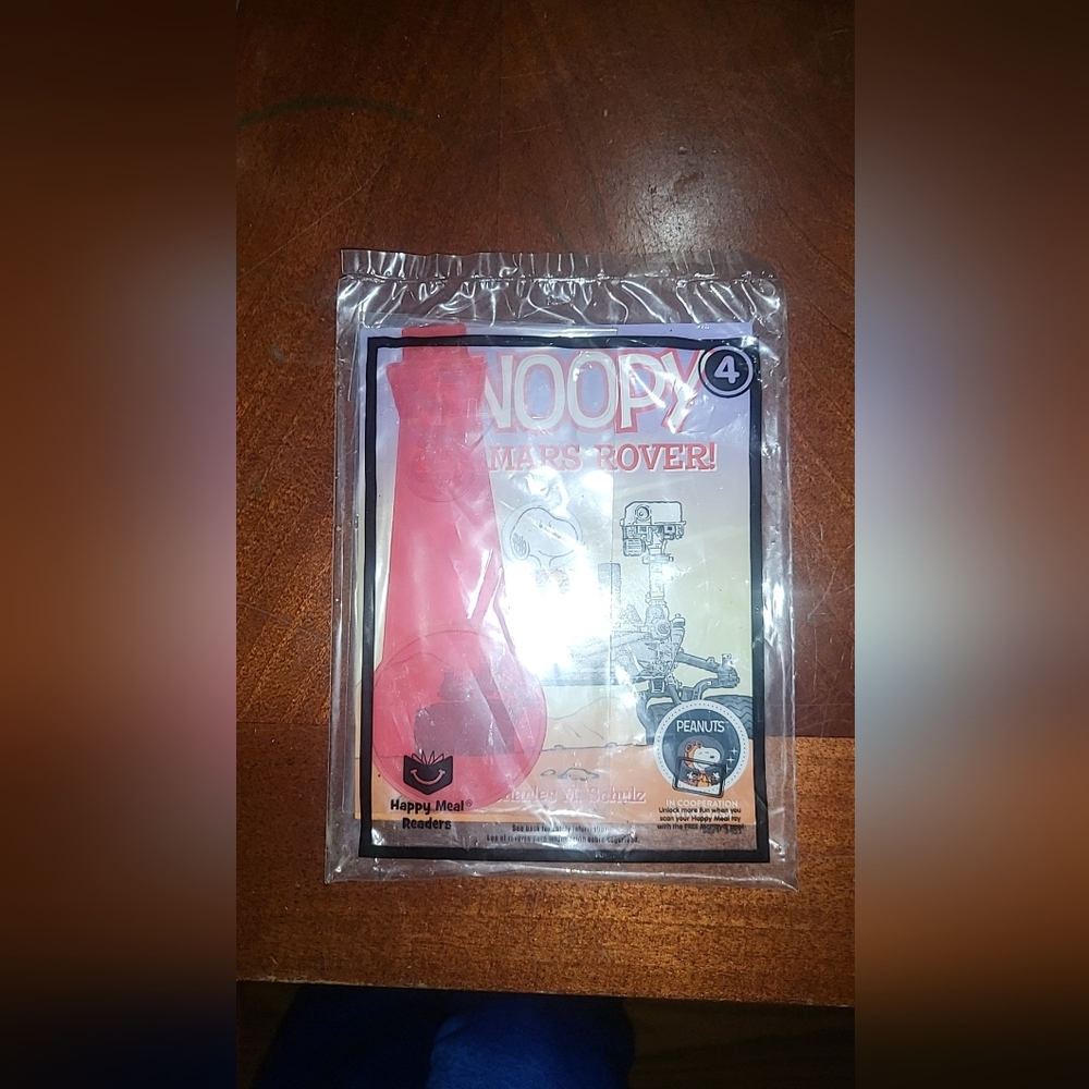 Peanuts Snoopy Mars Rover Happy Meal Readers - Red